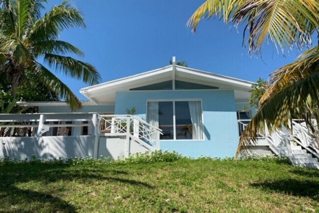 Cozy Beachfront Cottage