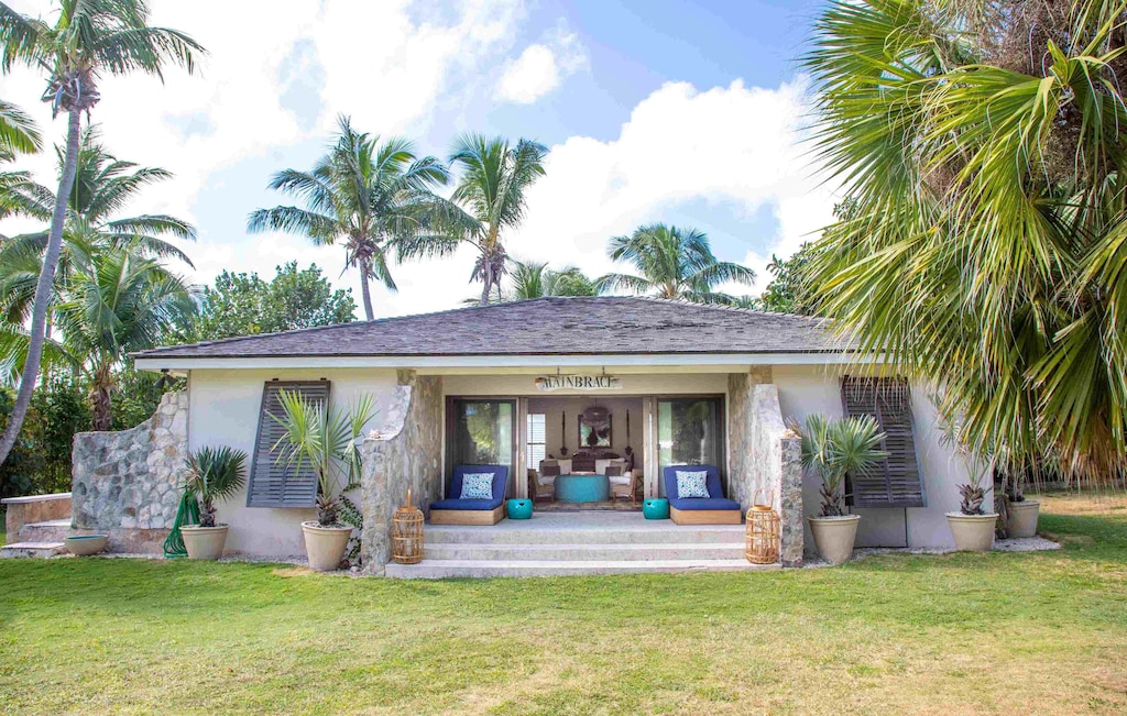 Vacation home in Harbour Island | lodging in Harbour Island
