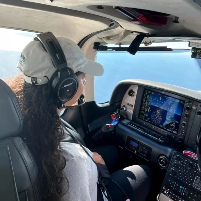 private flights harbour island