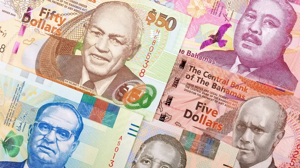 Currency in Bahamas. Important information. Harbour Island.